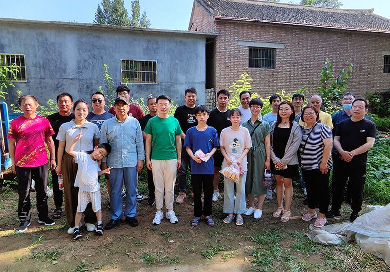 SBOBET利记爱心团：对峙九年赞助一对孤儿