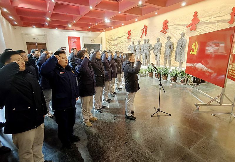 SBOBET利记组织新党员入党宣誓典礼